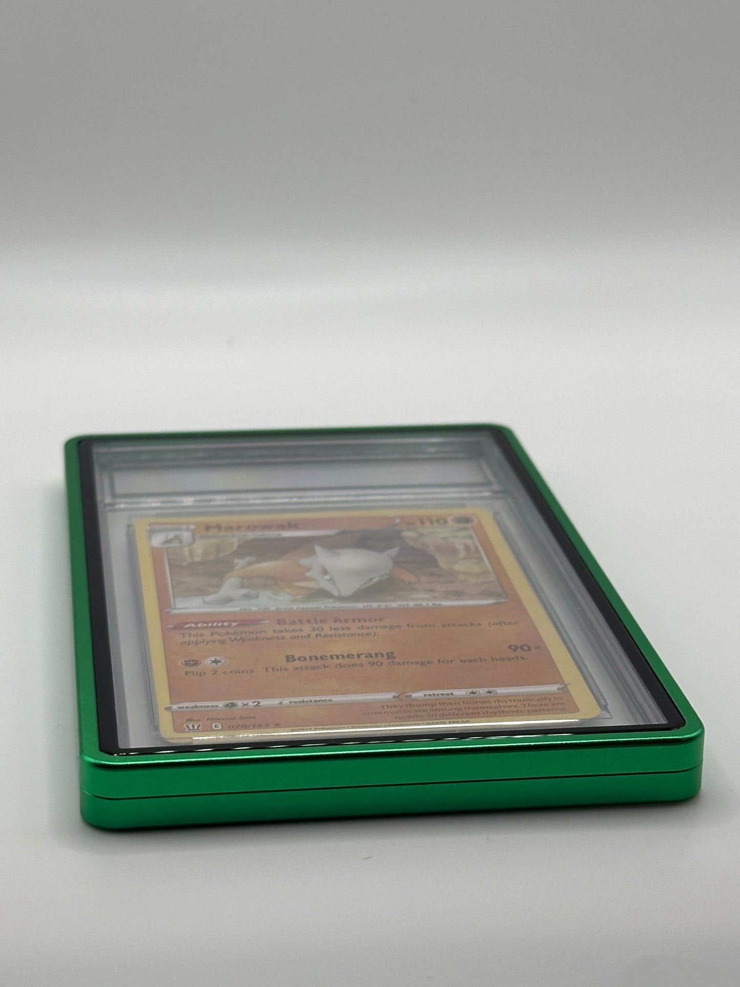 Estuche magnético de metal PSA CGC verde para cartas de TCG de Pokémon de nivel deportivo