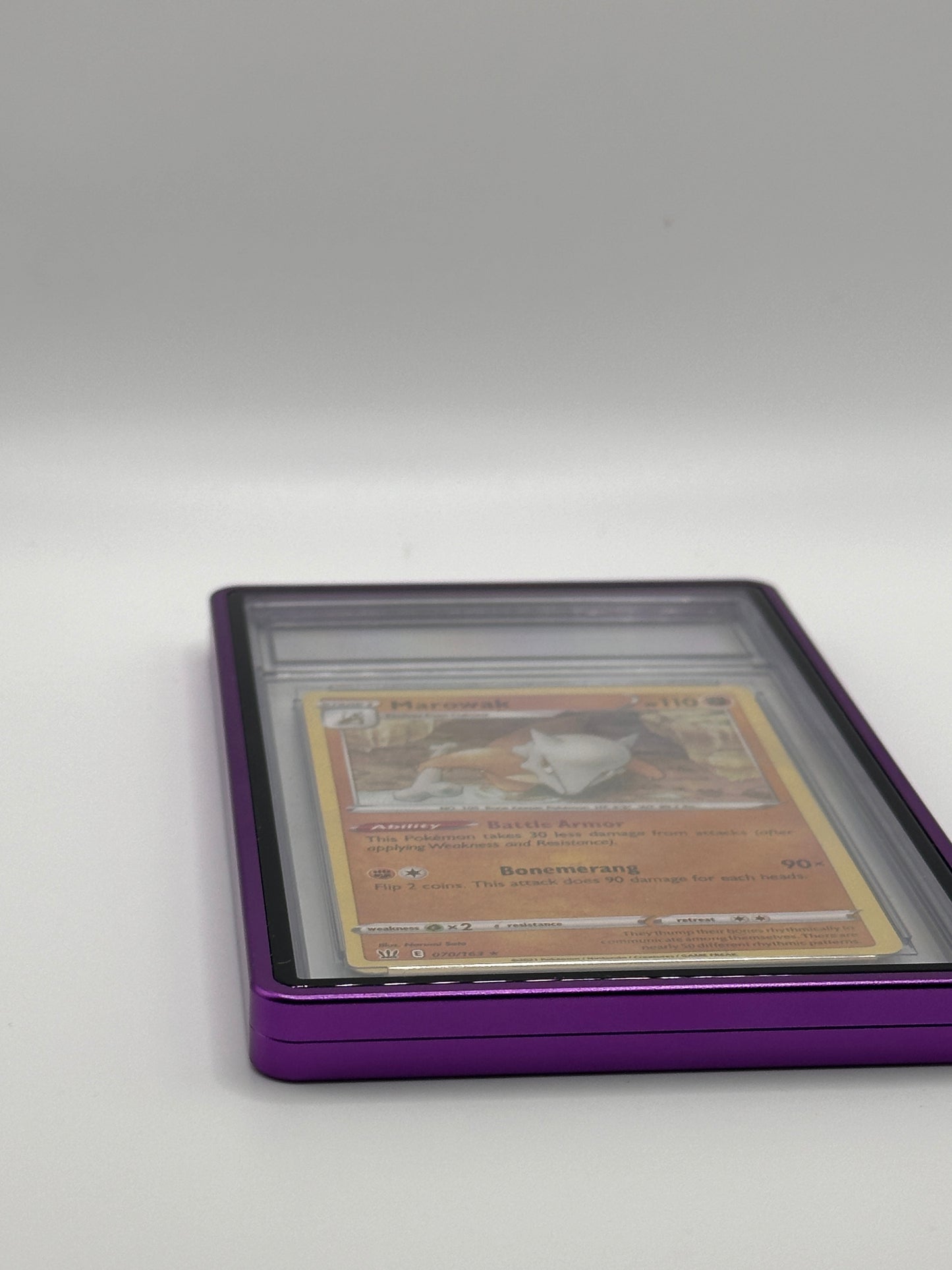 Estuche metálico magnético PSA CGC morado para cartas de TCG de Pokémon de nivel deportivo