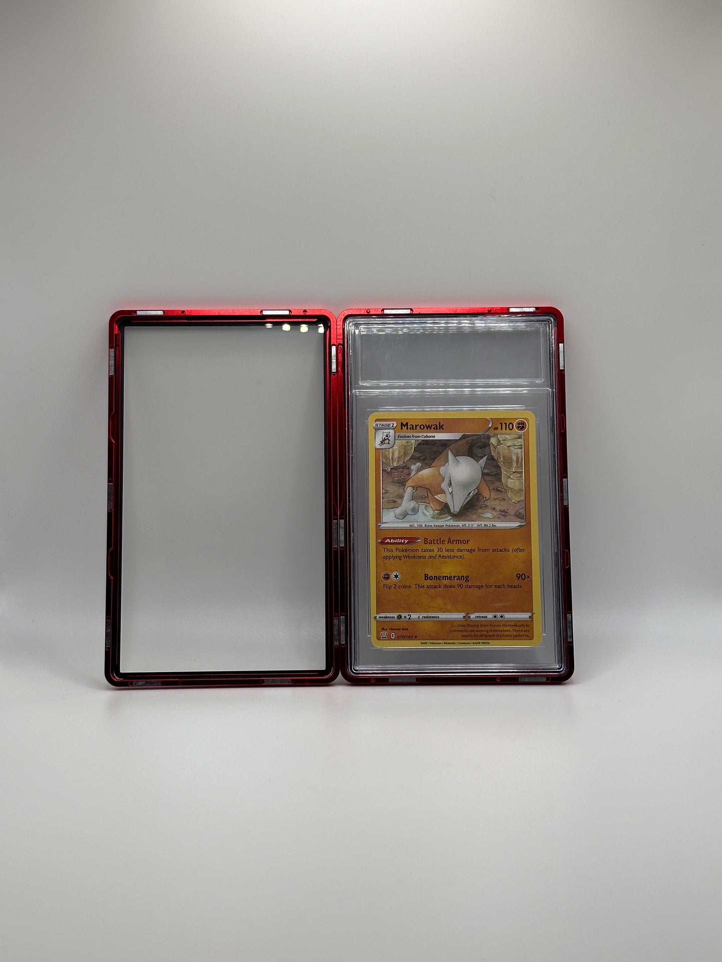 Red PSA CGC Magnetic Metal Case for Graded Sport Pokemon TCG Card