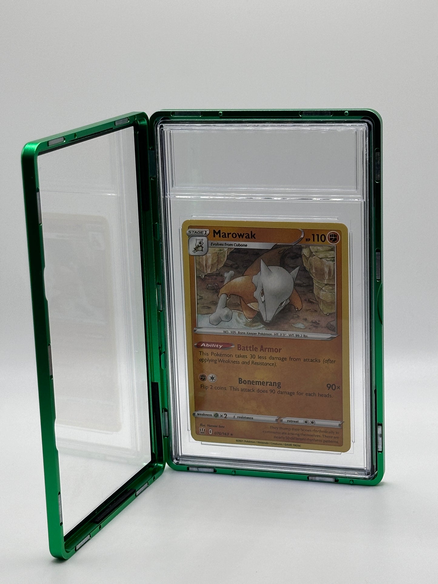 Green PSA CGC Magnetic Metal Case for Graded Sport Pokemon TCG Card