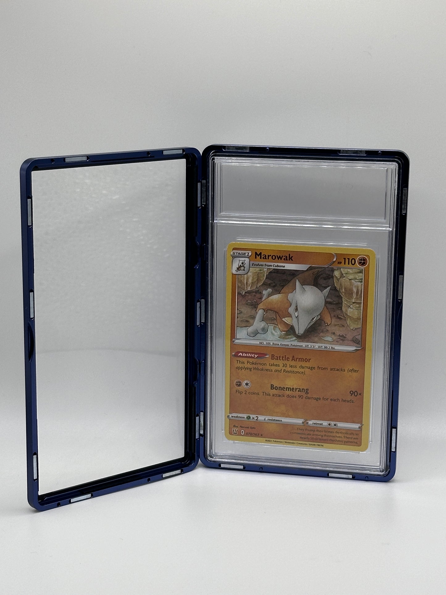 Blue PSA CGC Magnetic Metal Case for Graded Sport Pokemon TCG Card